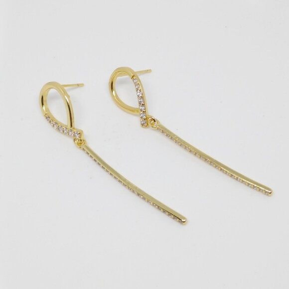 NEW Gold Rhinestone Stick Dangle Earrings - Picture 3 of 9